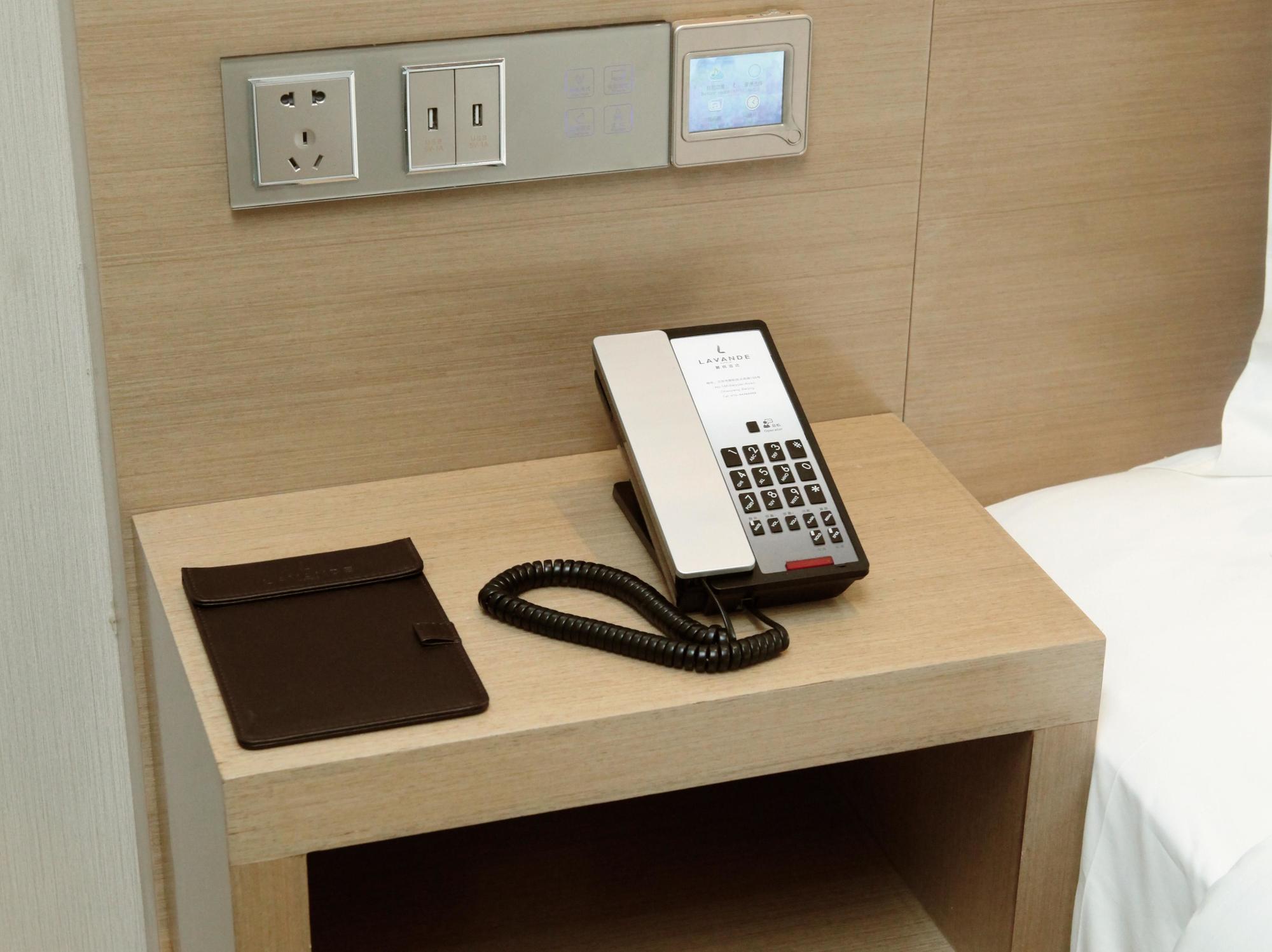 Lavande Hotel Zhuhai Gongbei Port Square Eksteriør billede